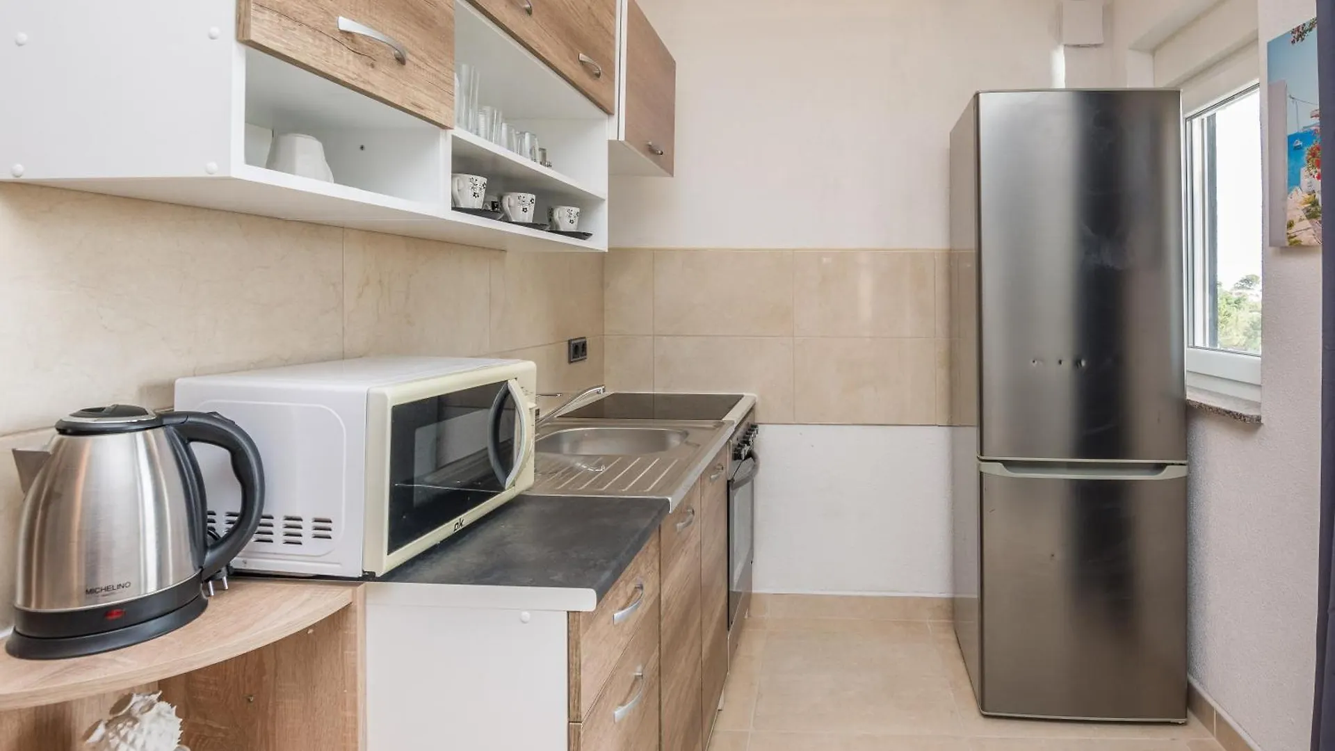 Plaza Ab Apartment Vir