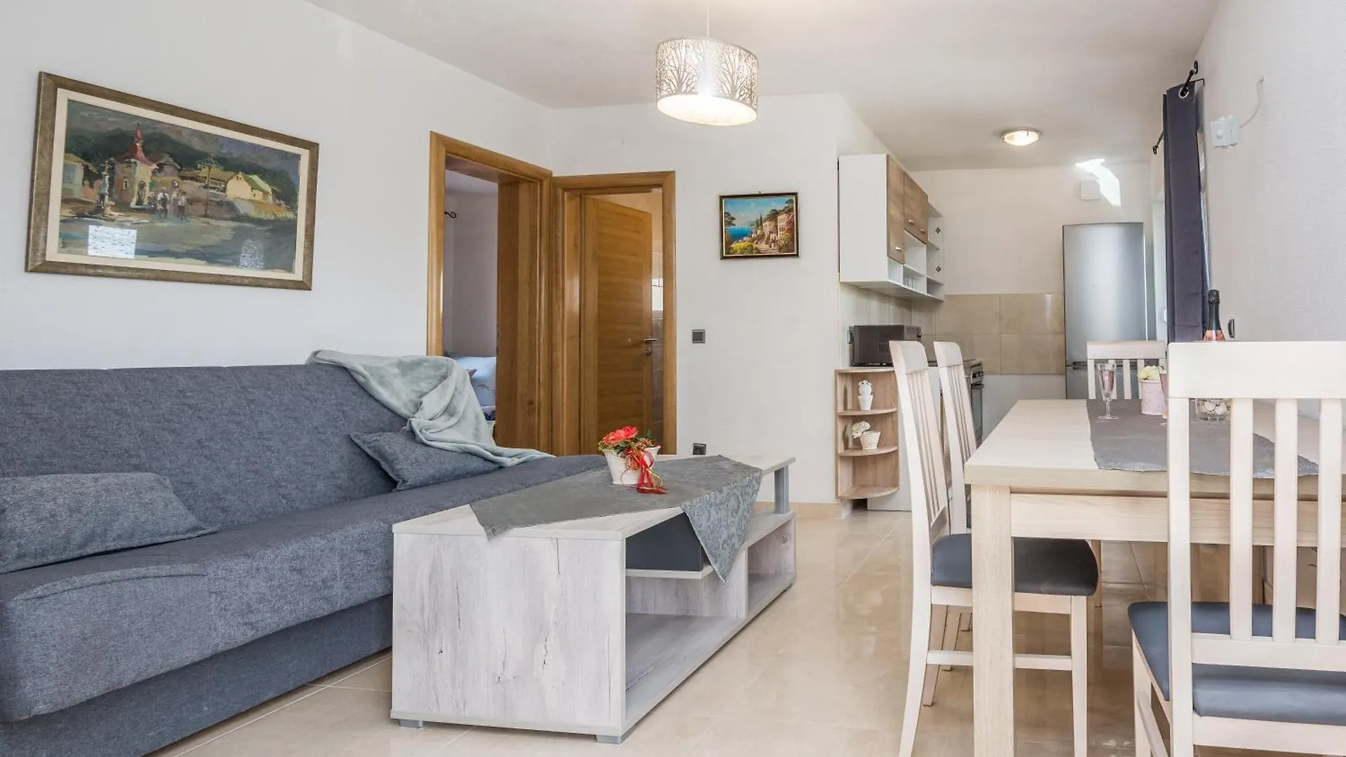 Plaza Ab Apartment Vir Croatia